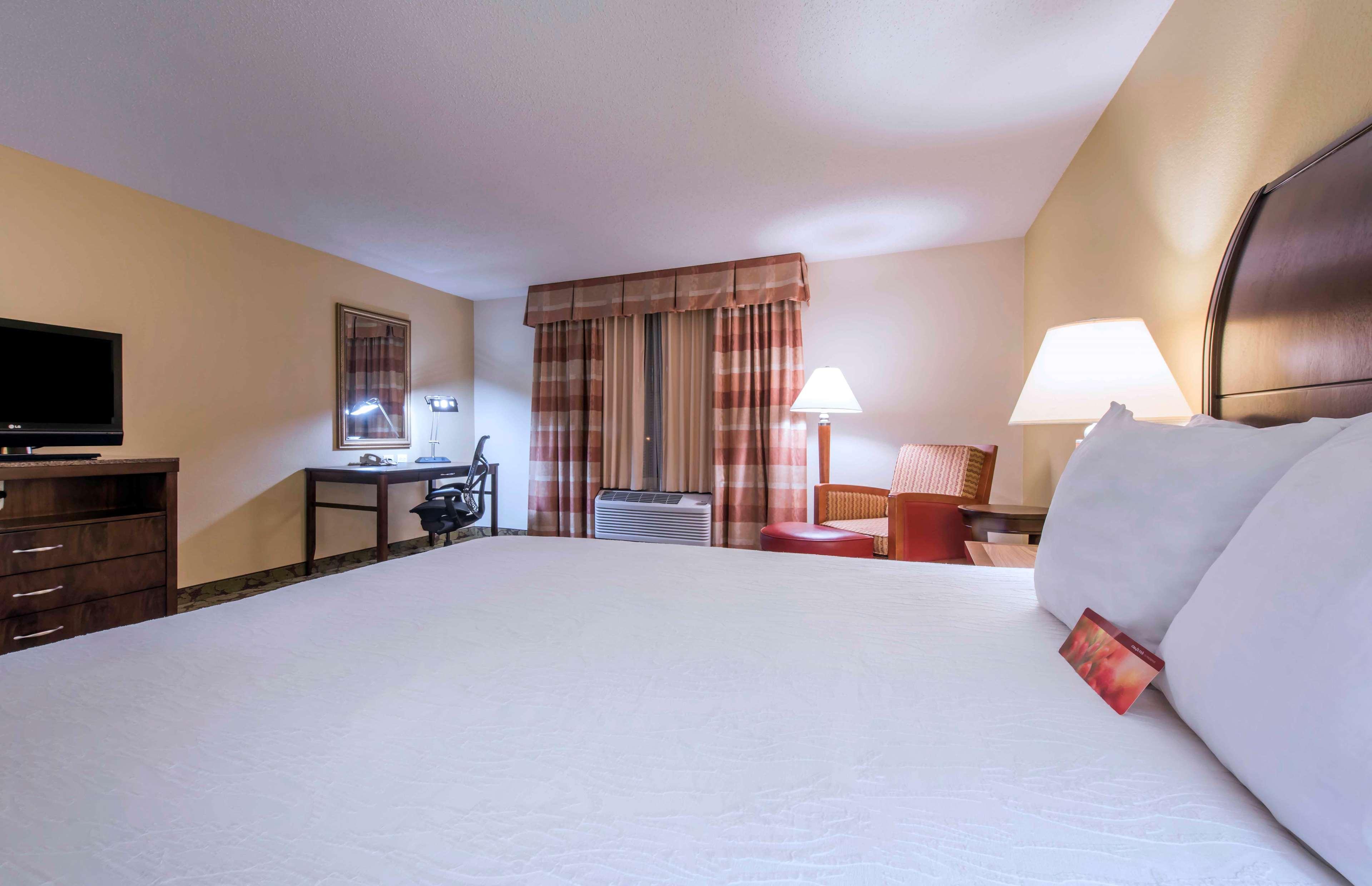 Hilton Garden Inn Arcadia/Pasadena Area Bagian luar foto
