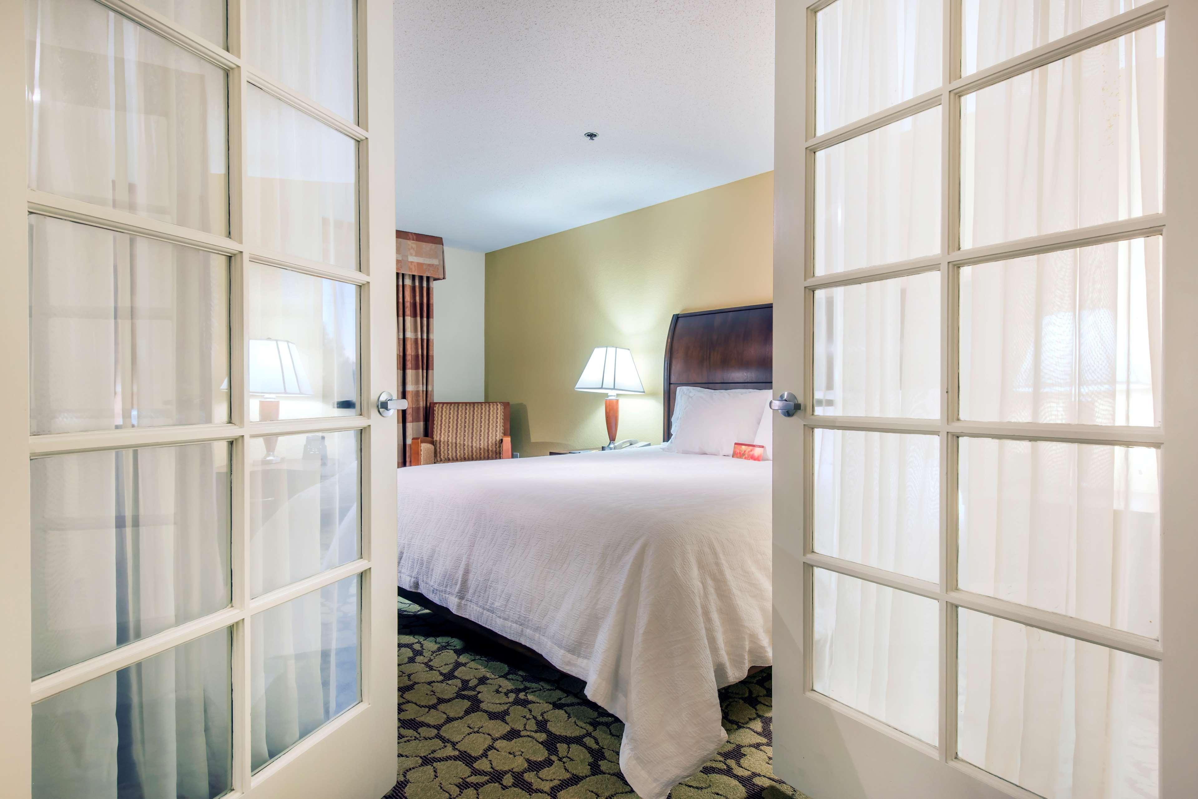 Hilton Garden Inn Arcadia/Pasadena Area Bagian luar foto