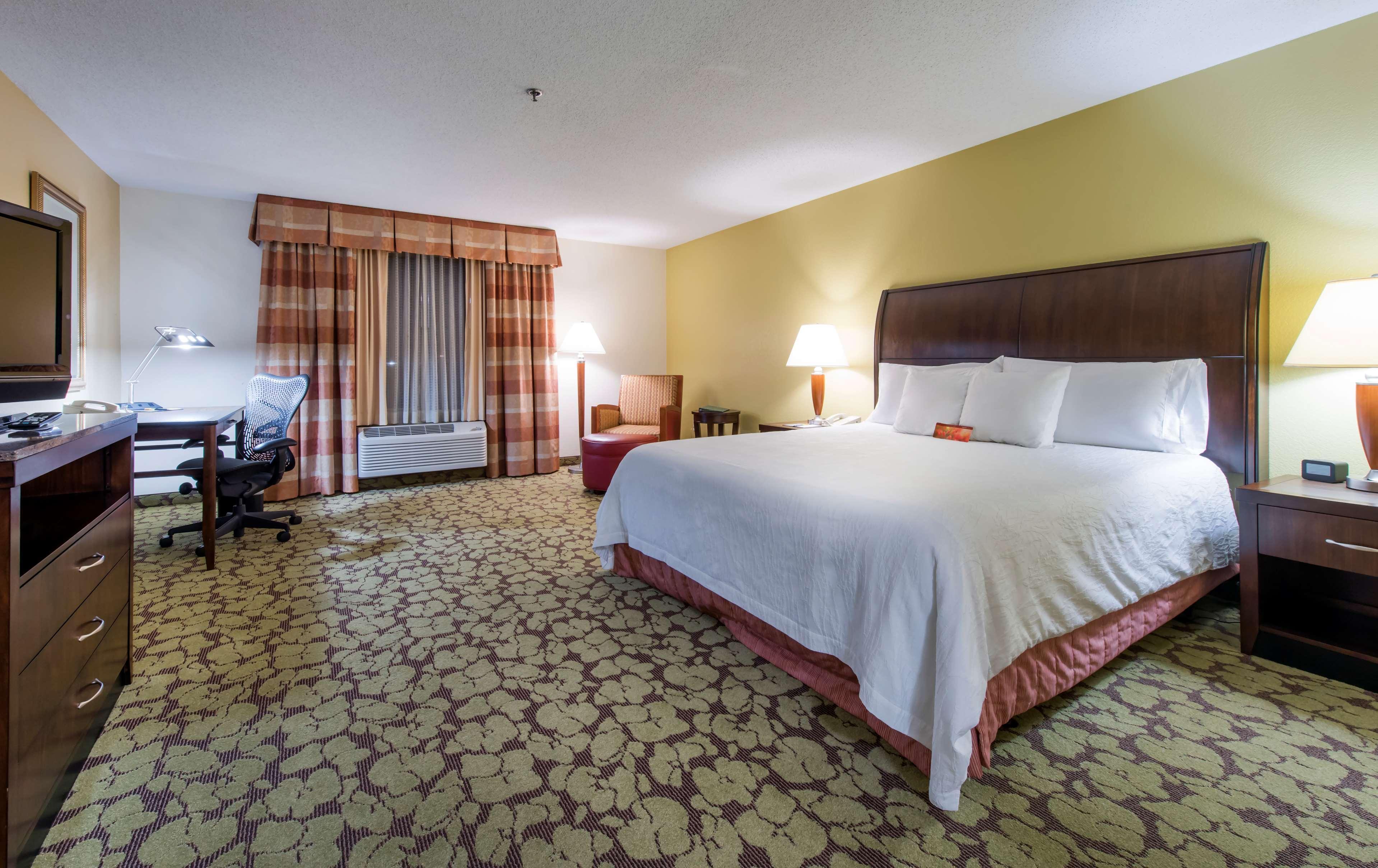 Hilton Garden Inn Arcadia/Pasadena Area Bagian luar foto