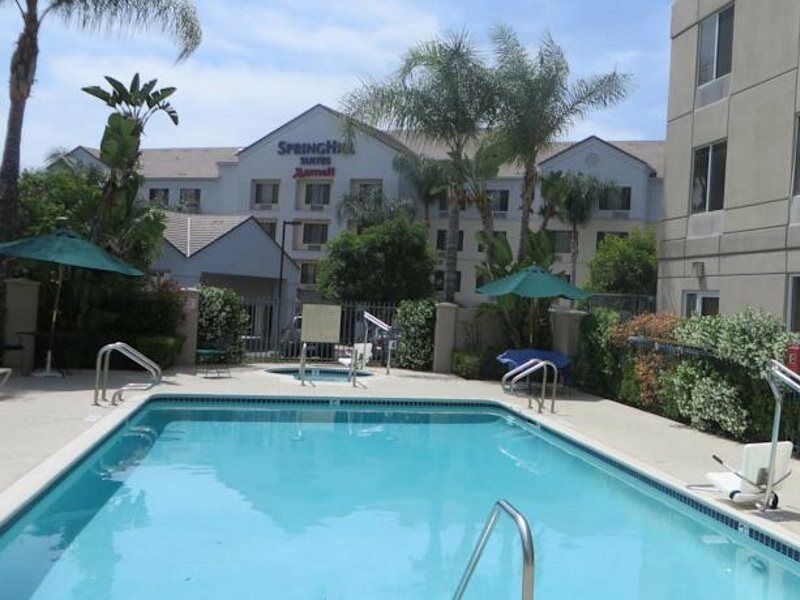 Hilton Garden Inn Arcadia/Pasadena Area Bagian luar foto